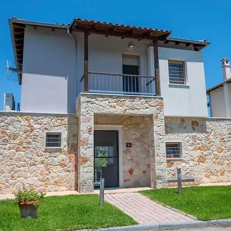 Vilă Lavender Pool Villa, Pefkohori #feelslikehome *